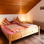 Haus Brengartner Apartamento *